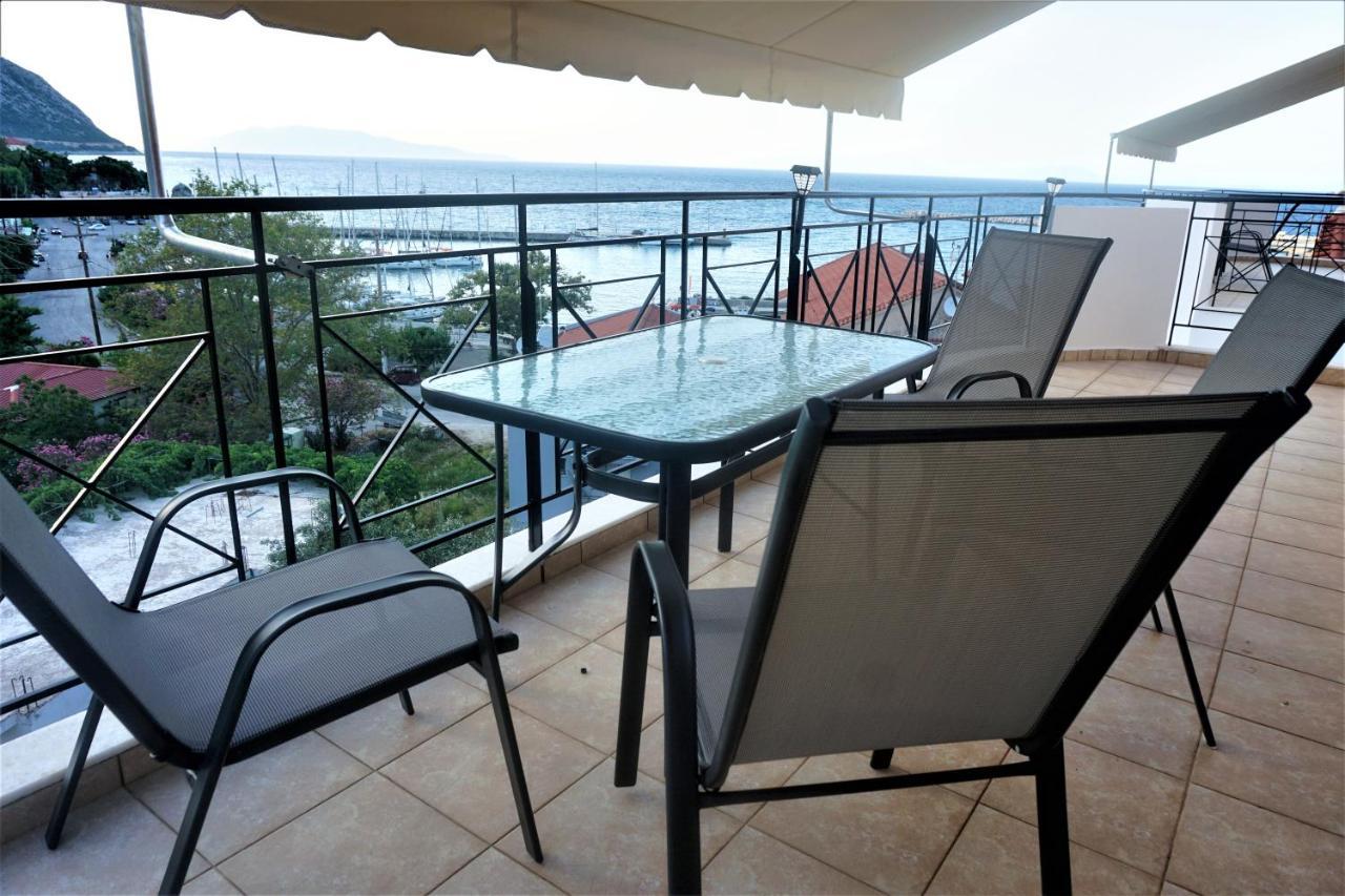 Lasithiotakis Apartments Poros  Exterior foto