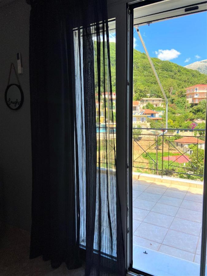 Lasithiotakis Apartments Poros  Exterior foto